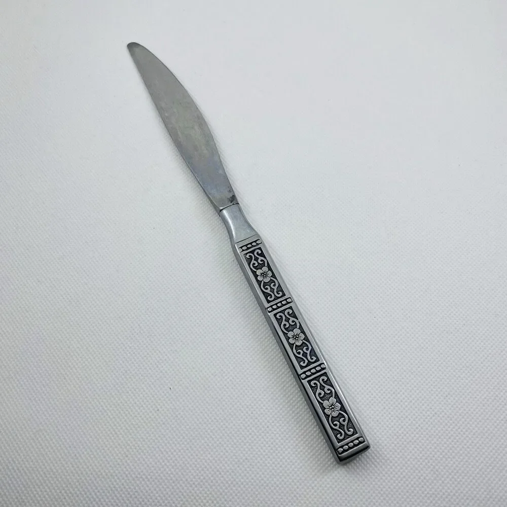 Oneida Isabella Steak Knife 9.25” Stainless Steel Black Accent Replacement
